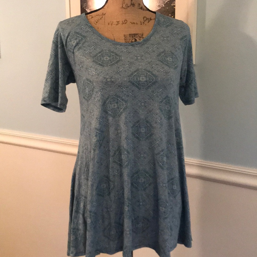 Soft LulaRoe top size XXS